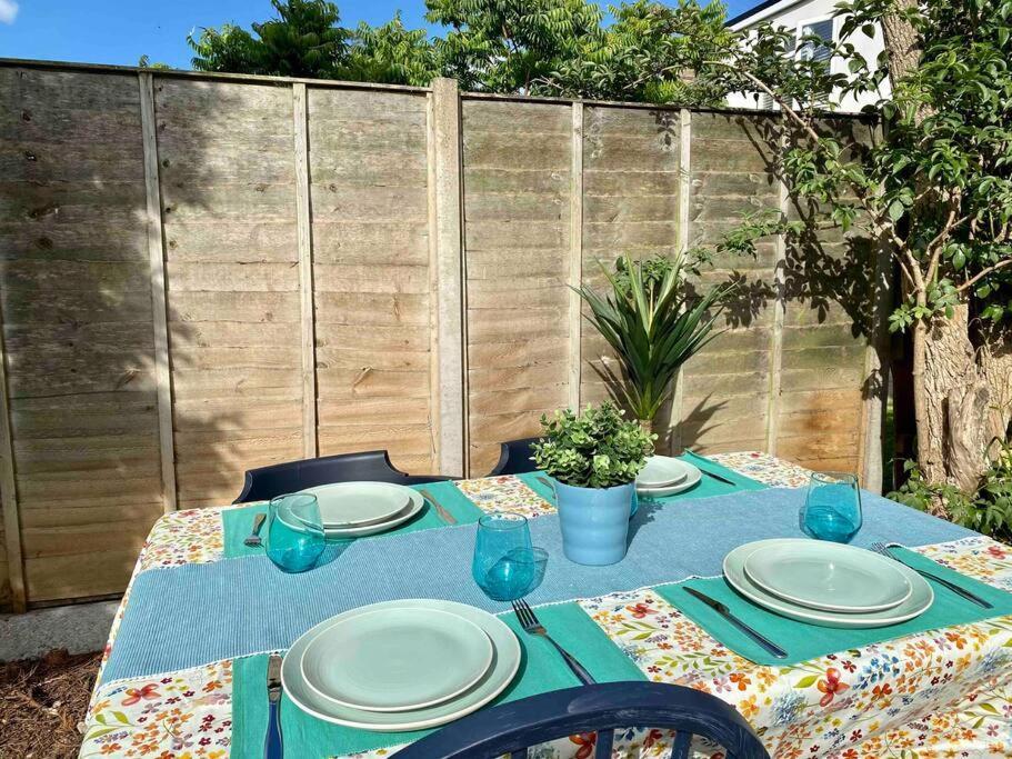 Beach Home With Garden, Close To New Forest Bournemouth Dış mekan fotoğraf